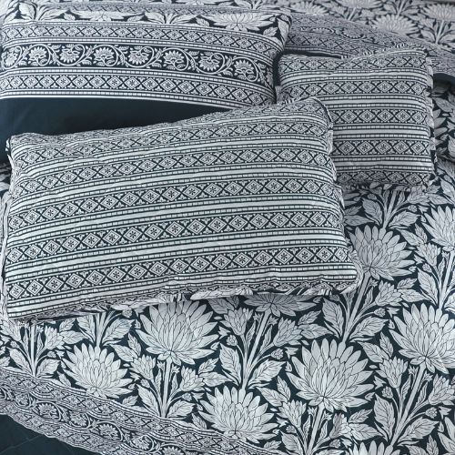 Black Tulip comfort Set - 7pc